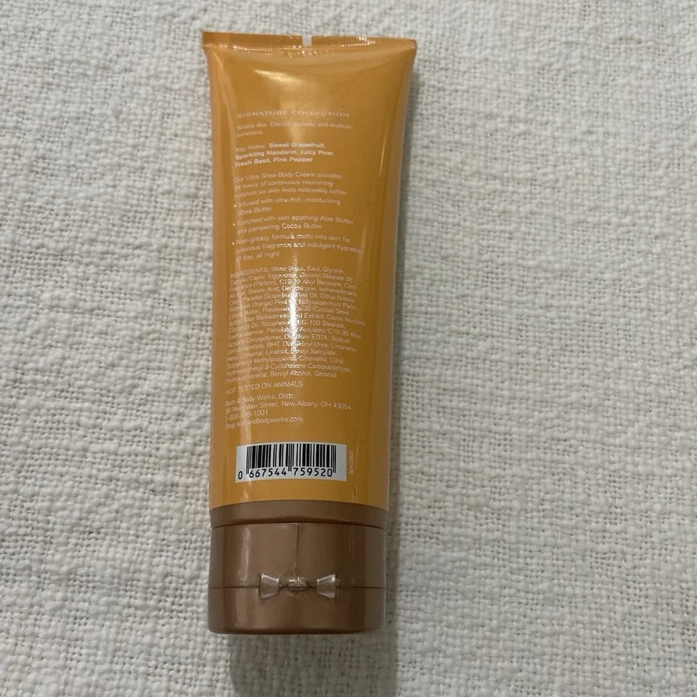 New Bath and Body Works GRAPEFRUIT SPLASH Ultra Shea Body Cream 8 oz / 226 g NEW